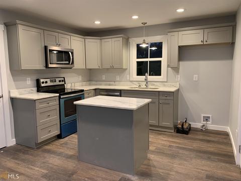 379 Valley Dr, Toccoa, GA 30577 photo 6