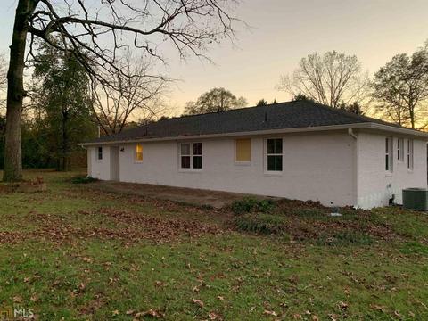 379 Valley Dr, Toccoa, GA 30577 photo 3