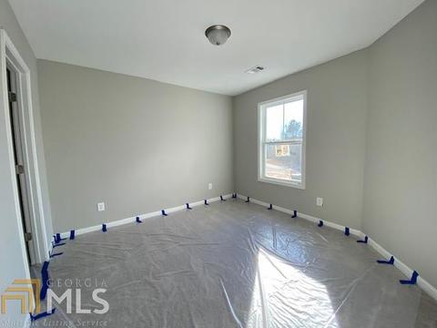 93 Richmond Dr, Lagrange, GA 30240 photo 9