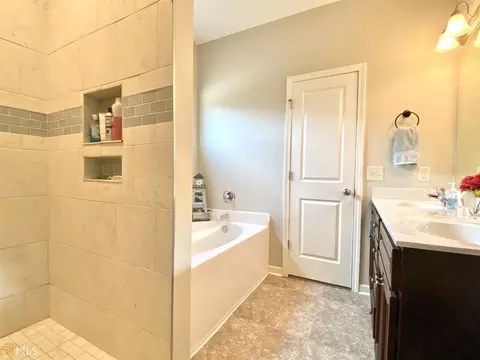 244 Edgemont Ct, Lagrange, GA 30240 photo 11