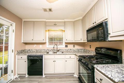 613 Lynchburg St, Hampton, GA 30228 photo 6