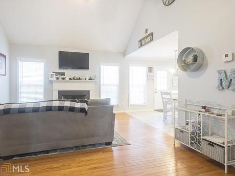180 Dillion Dr, Hampton, GA 30228 photo 4