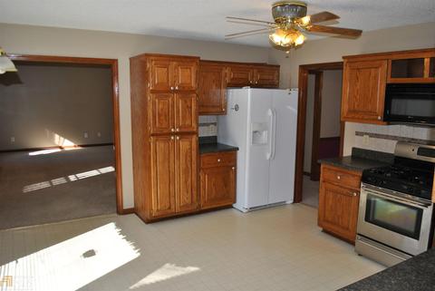 203 Compton Ct, Mcdonough, GA 30252 photo 7