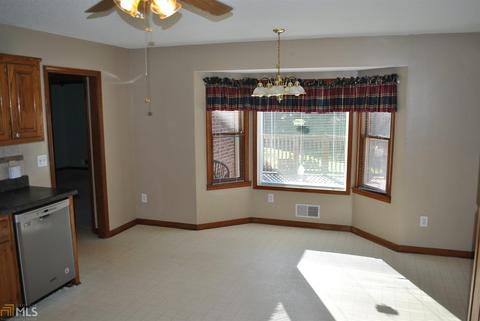 203 Compton Ct, Mcdonough, GA 30252 photo 8