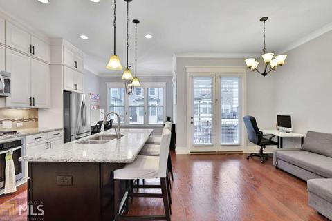 2421 Gatebury Cir, Chamblee, GA 30341 photo 6