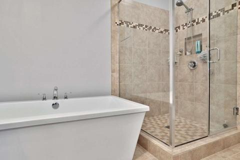 2421 Gatebury Cir, Chamblee, GA 30341 photo 38
