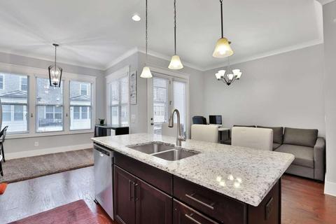 2421 Gatebury Cir, Chamblee, GA 30341 photo 12