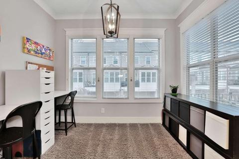 2421 Gatebury Cir, Chamblee, GA 30341 photo 13