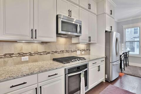 2421 Gatebury Cir, Chamblee, GA 30341 photo 7