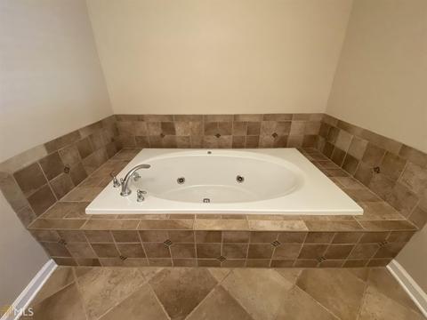 208 Village Dr, Lagrange, GA 30241 photo 37