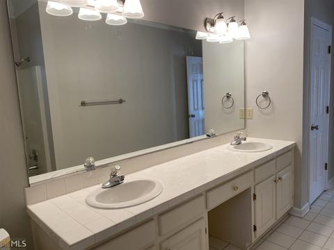 208 Village Dr, Lagrange, GA 30241 photo 25