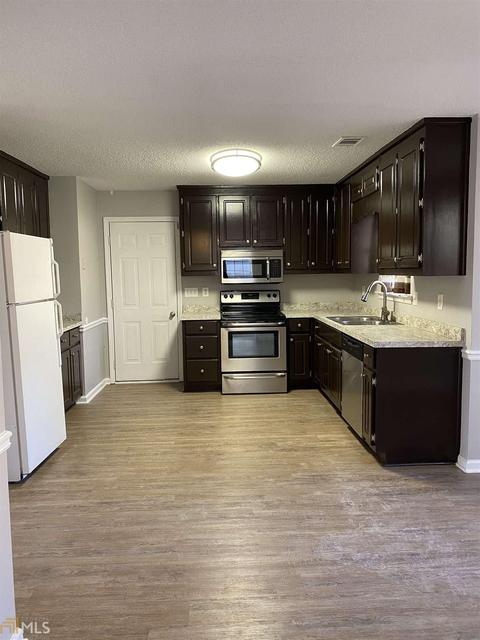 2100 Hampton Trl, Conyers, GA 30013 photo 14