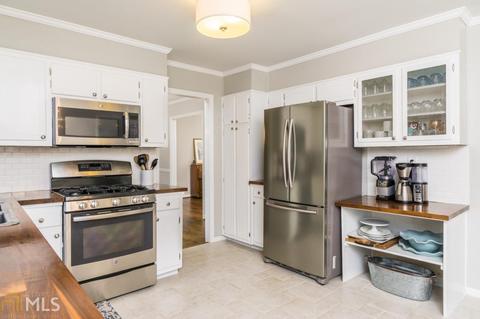 1936 Gainsborough Dr, Chamblee, GA 30341 photo 12