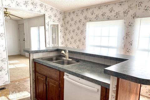 516 Red Bird Dr, Springfield, GA 31329 photo 9