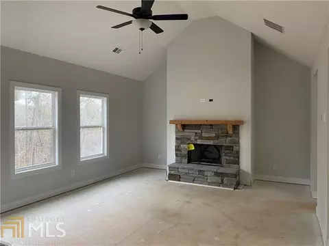 113 Spring Lake Trl, White, GA 30184 photo 5