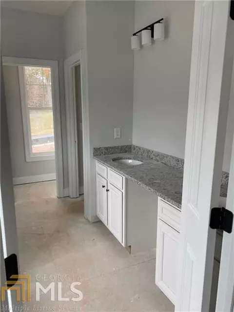 113 Spring Lake Trl, White, GA 30184 photo 8