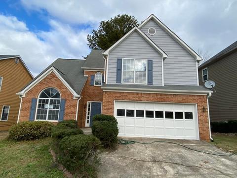 3985 Fallbrook Dr, Duluth, GA 30096 photo 1
