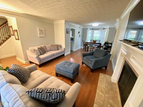 4553 Montgomery Way, Duluth, GA 30096 photo 4