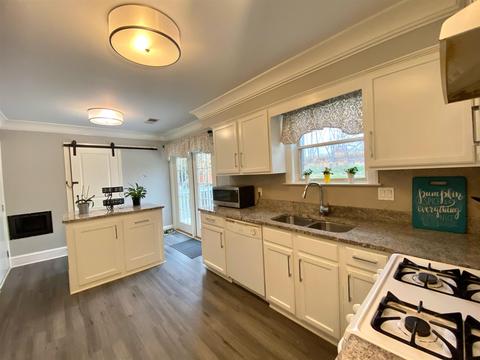 4553 Montgomery Way, Duluth, GA 30096 photo 7
