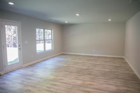 408 Whitby Ter, Hampton, GA 30228 photo 10