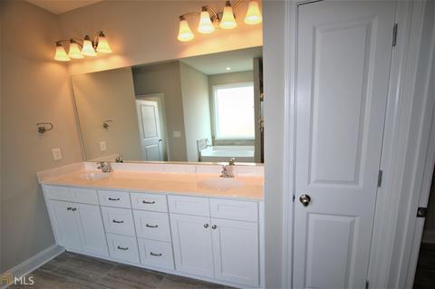 423 Lago Ct, Lagrange, GA 30241 photo 16