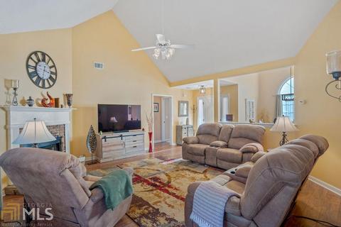 1233 Eagles Pass, Mcdonough, GA 30253 photo 5