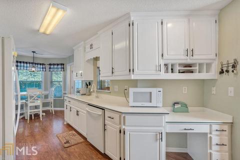 1233 Eagles Pass, Mcdonough, GA 30253 photo 7