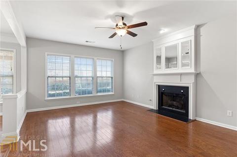 560 Midhurst Pl, Suwanee, GA 30024 photo 3