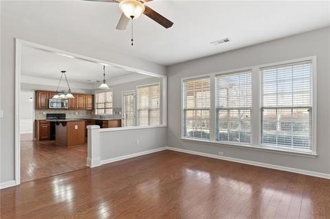 560 Midhurst Pl, Suwanee, GA 30024 photo 21