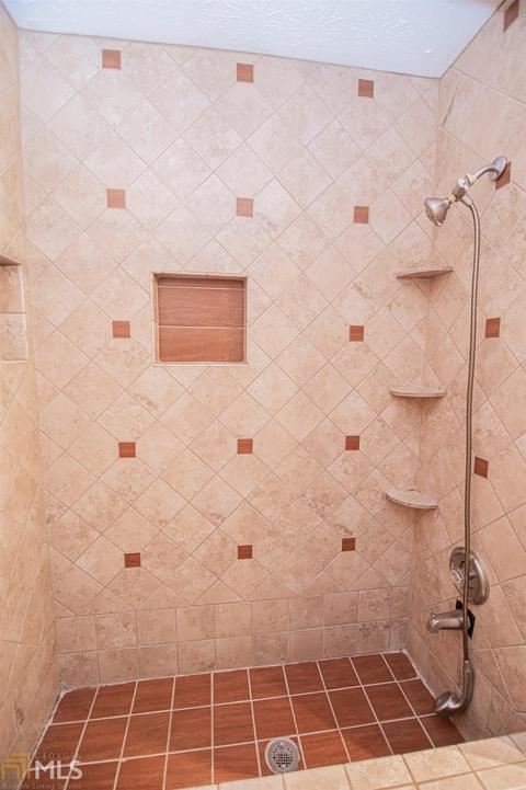 4210 E Meadow Dr, Duluth, GA 30096 photo 31