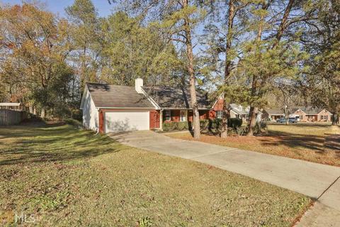 121 Elmwood Dr, Hampton, GA 30228 photo 2
