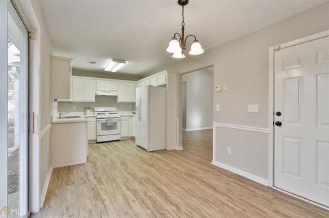 121 Elmwood Dr, Hampton, GA 30228 photo 16
