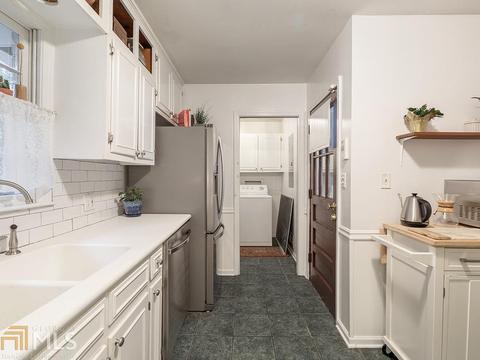 2470 Woodside Way, Chamblee, GA 30341 photo 3