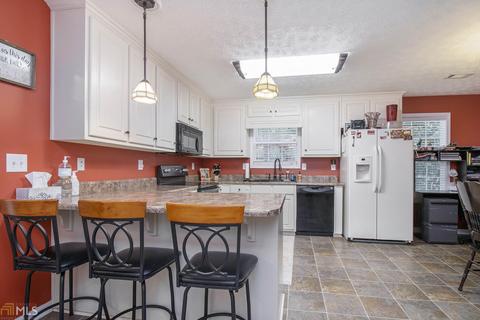 112 Grove St, Barnesville, GA 30204 photo 14