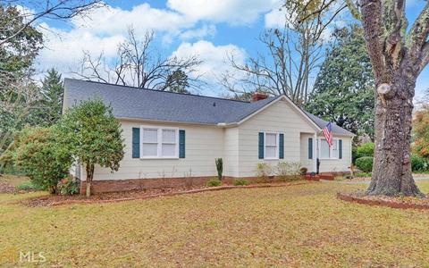 155 Bellvue Dr, Toccoa, GA 30577 photo 1