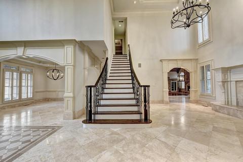 8790 Colonial Pl, Duluth, GA 30097 photo 11