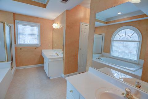 3945 Berkeley View Dr, Berkeley Lake, GA 30096 photo 14