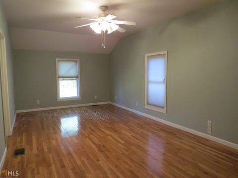 87 Toccoa St, Toccoa, GA 30577 photo 18