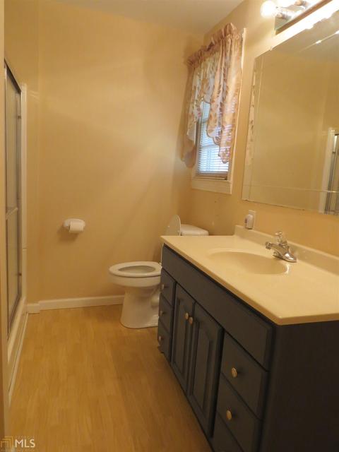 87 Toccoa St, Toccoa, GA 30577 photo 25