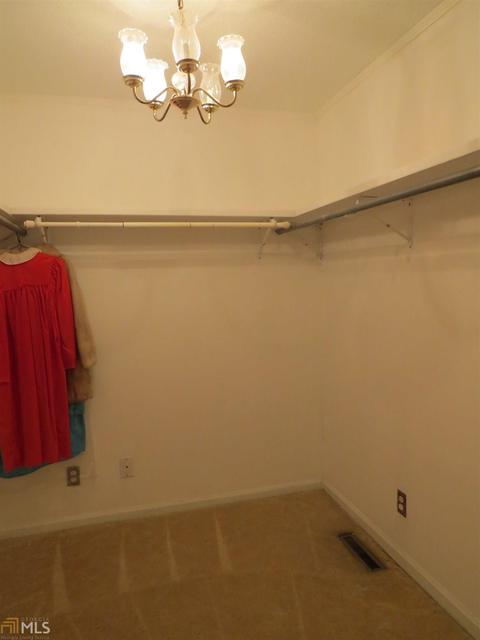 87 Toccoa St, Toccoa, GA 30577 photo 21