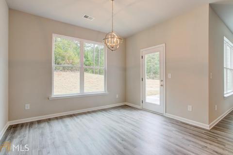 135 Bingley Ct, Covington, GA 30016 photo 11