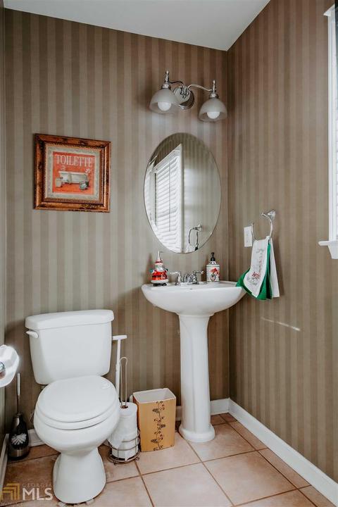 3916 Whitney Park Dr, Duluth, GA 30096 photo 12