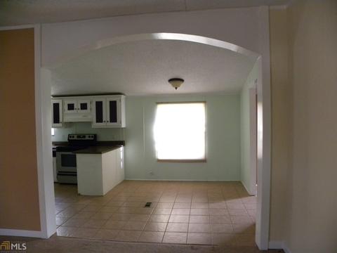 125 Ambers Ln, Commerce, GA 30530 photo 8