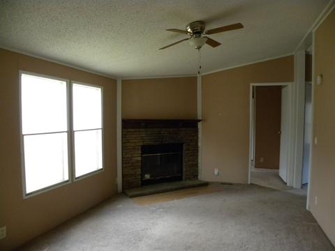125 Ambers Ln, Commerce, GA 30530 photo 11