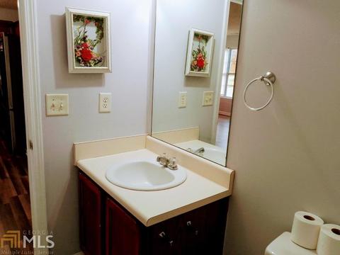 215 Fieldview Ln, Covington, GA 30016 photo 12