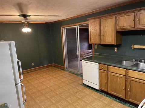 1104 3rd St, Perry, GA 31069 photo 7