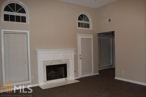 1349 Shelly Ct, Hampton, GA 30228 photo 2