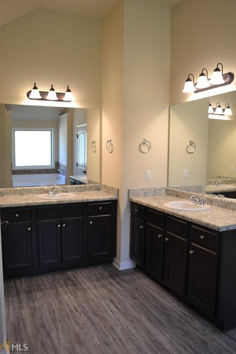 132 Clear Water Dr, Jackson, GA 30233 photo 18