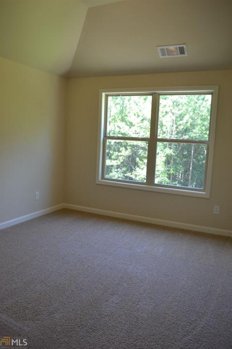 132 Clear Water Dr, Jackson, GA 30233 photo 13