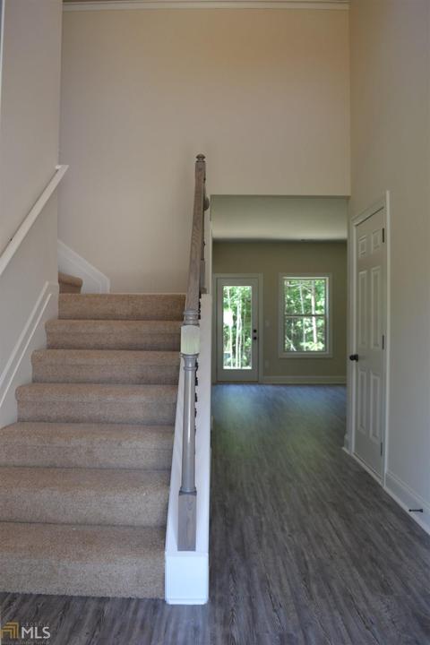 132 Clear Water Dr, Jackson, GA 30233 photo 10